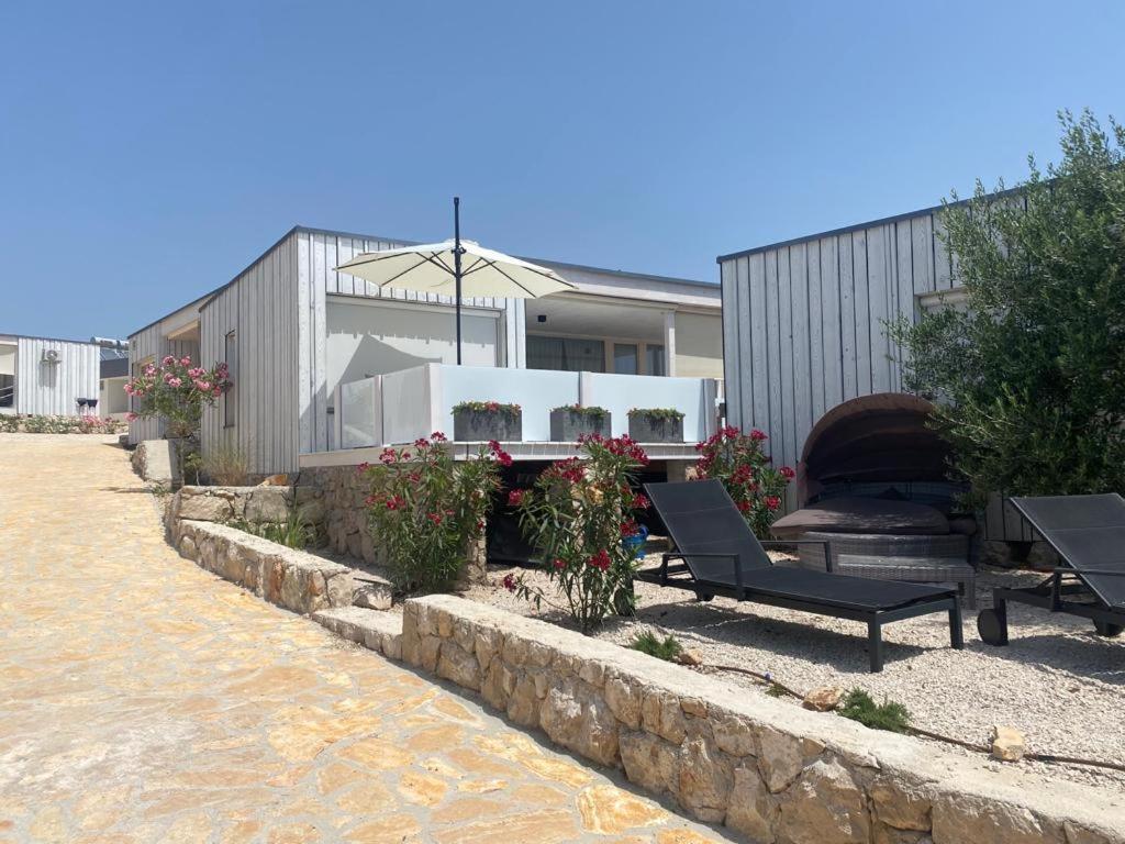 Buqez Eco Resort - Beach Villa 37 And 40 Pakostane Exterior photo